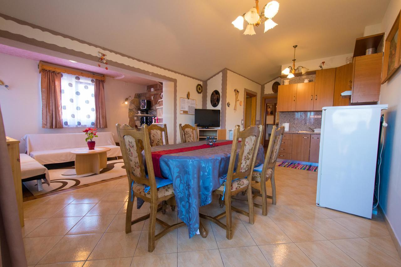 Apartment Hajdi Malinska Dış mekan fotoğraf